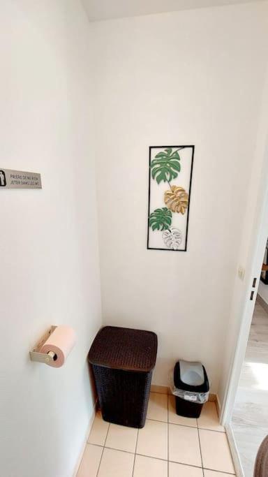 Cosy Home 2, 2 Chambres, 6 Personnes, 3 Min Gare, Parking Cergy Eksteriør billede